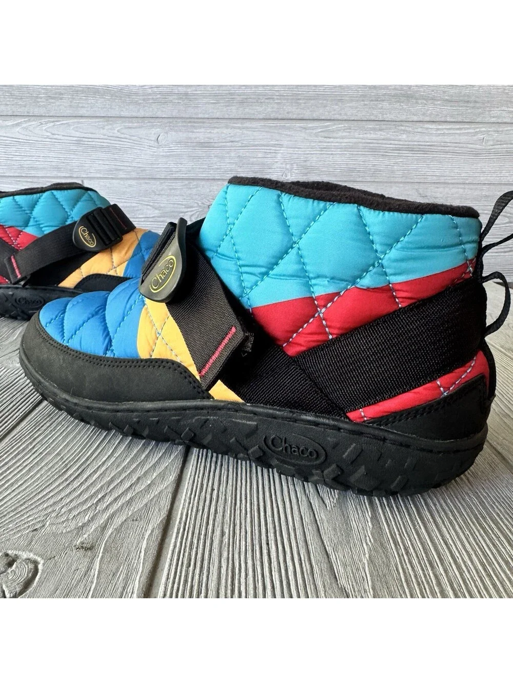 Chaco Ramble Puff Slip-On Boots Men’s 10.5 Blue Quilted Insulated Outdoor Camp